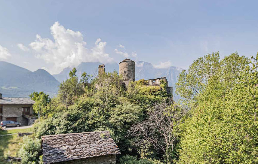 Castello di Pilato, Italy